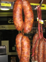 Zoomer sur SAUCISSE DE Montbeliard au Cumin